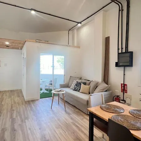 Ground Floor Facing The Sea! Balcony, And Terrace With Sea Views Apartment