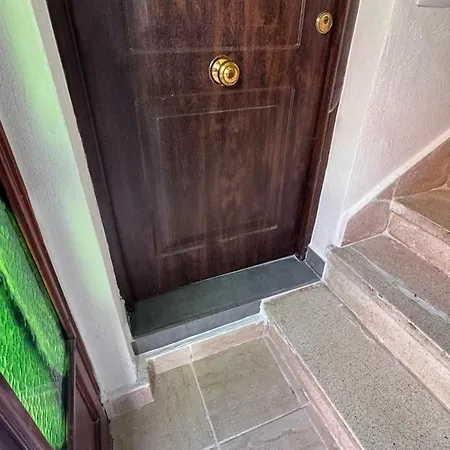 アパート Ground Floor Apartment Very Close To The Sea! *